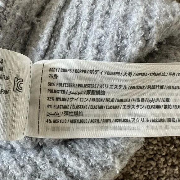 Abercrombie & Fitch Relaxed Hardware Crew Cardigan Sweater - Picture 8 of 11